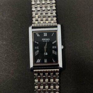 COPY - Seiko Slim Quartz Gentlemen's Wrist Watch - (FREE SHIPPING)